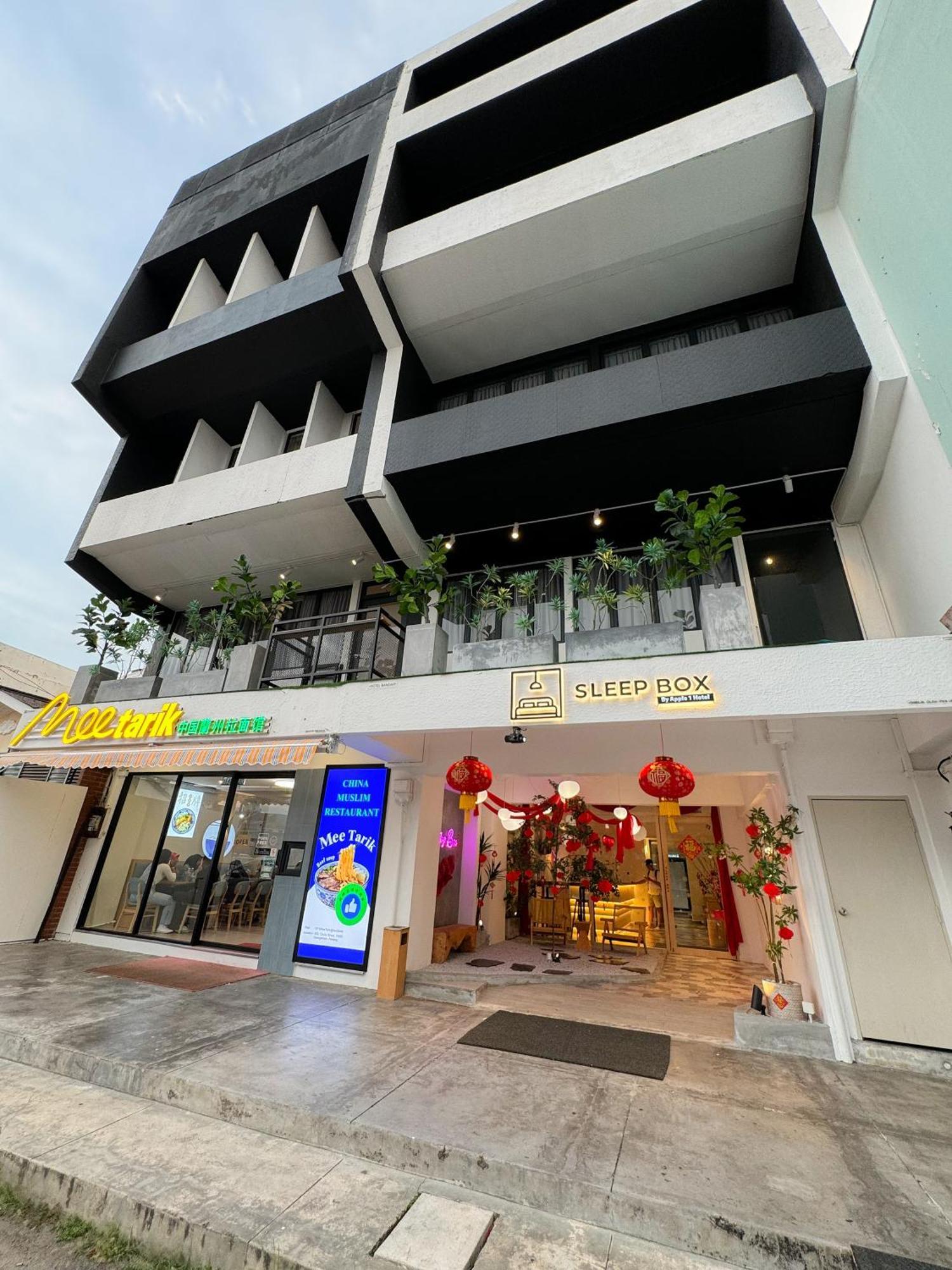 Sleep Box Penang Hotel จอร์จทาวน์ ภายนอก รูปภาพ