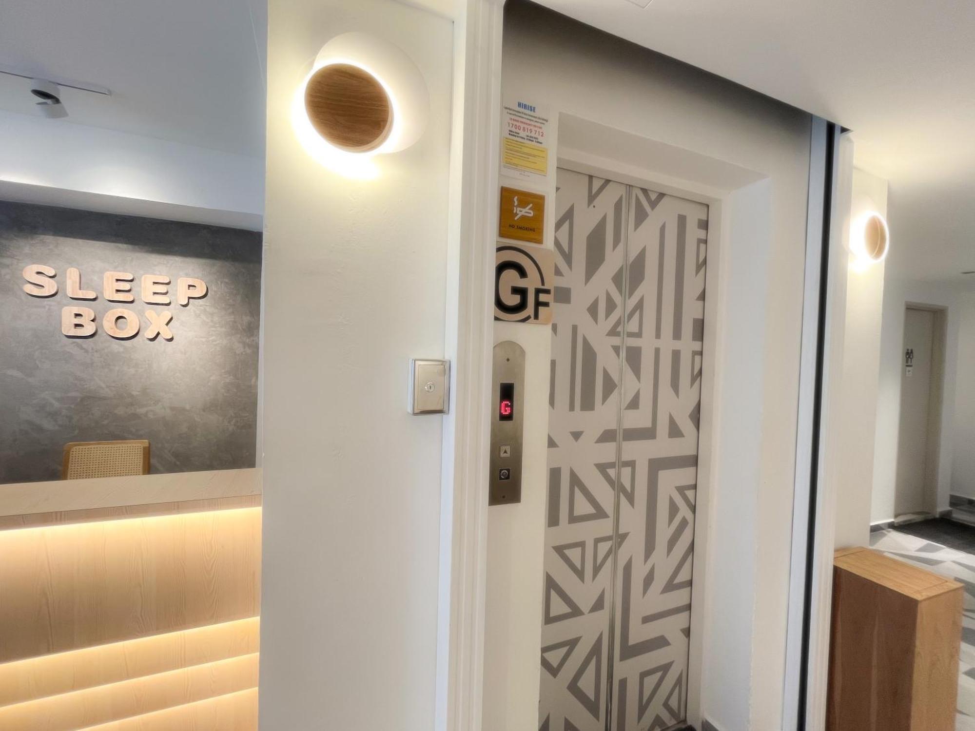 Sleep Box Penang Hotel จอร์จทาวน์ ภายนอก รูปภาพ