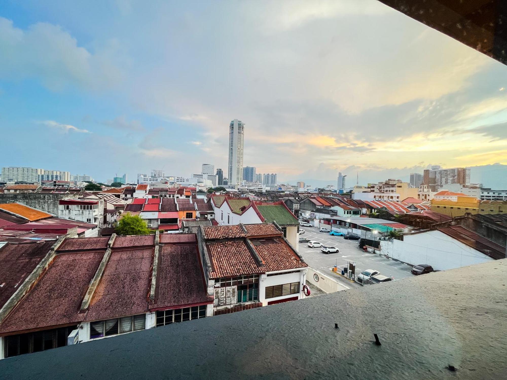 Sleep Box Penang Hotel จอร์จทาวน์ ภายนอก รูปภาพ