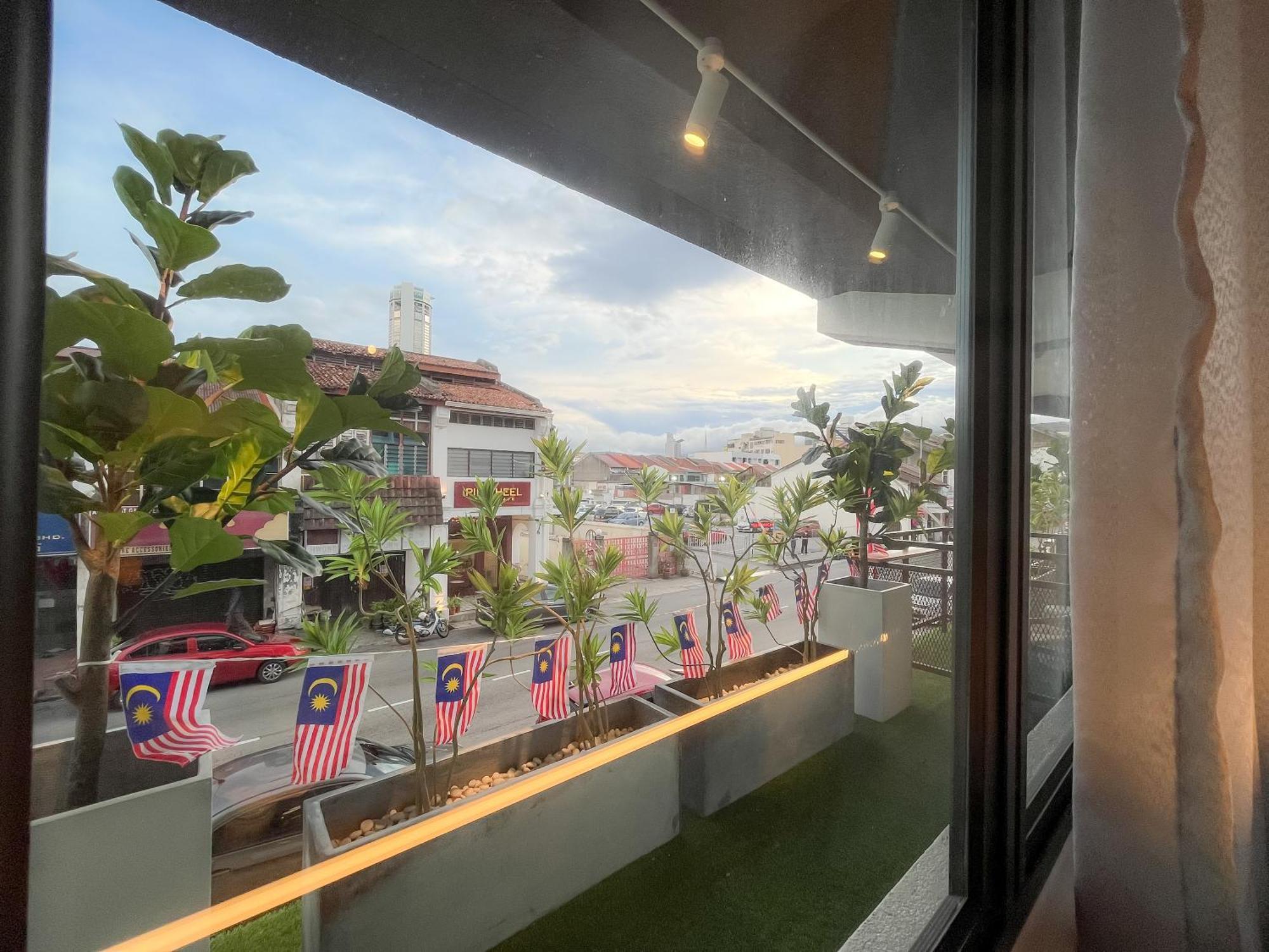Sleep Box Penang Hotel จอร์จทาวน์ ภายนอก รูปภาพ